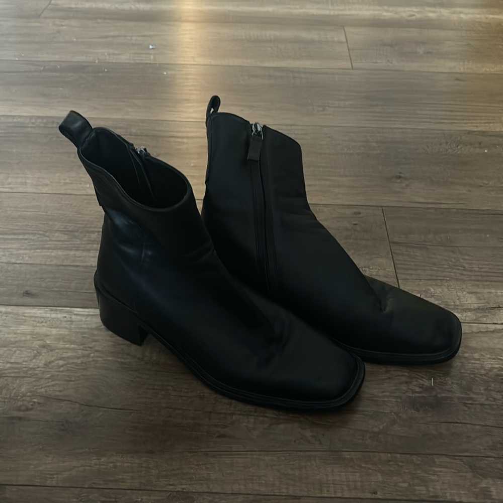 Everlane square toe city boots